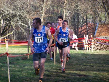 Oliv' (avant de tomber) suivi de Pierro