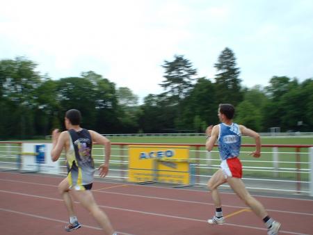 Superman..euh, super Guy sur son 400m en 2005