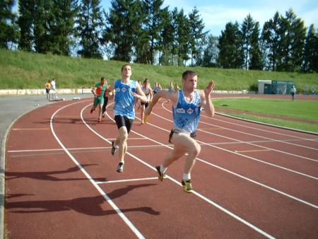 Passage parfait entre les 2 frangins