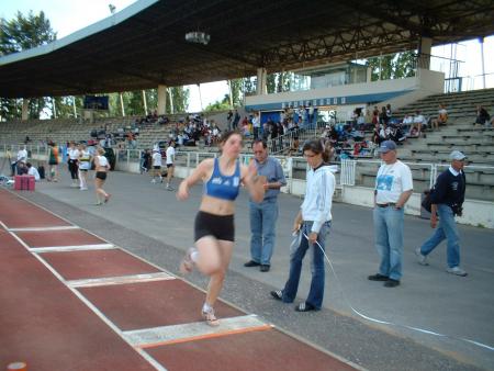 Alicia qui en est rest�e sans voix!