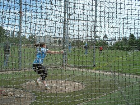 Sandra en plein lancer