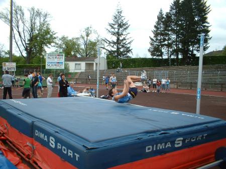 Jul R au saut en hauteur