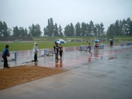 Souvenir..Chalons il y a 1an, vs situez?..eh oui, sous la pluie!
